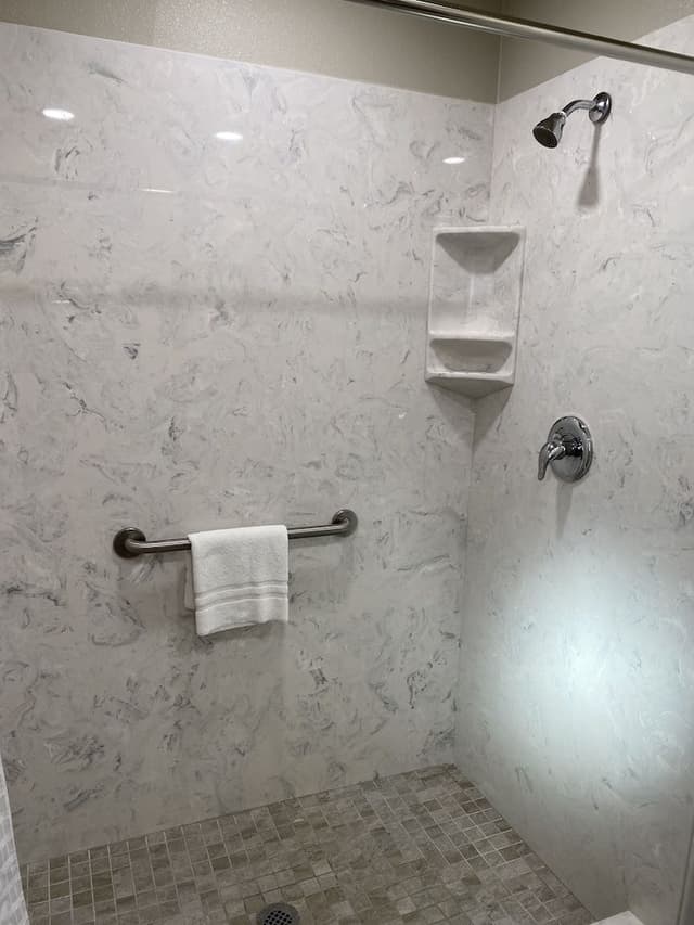 Traditional Single Room, 1 Queen Bed, Non Smoking