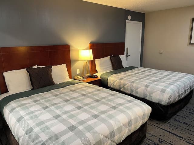 Traditional Double Room, 2 Queen Beds, Non Smoking