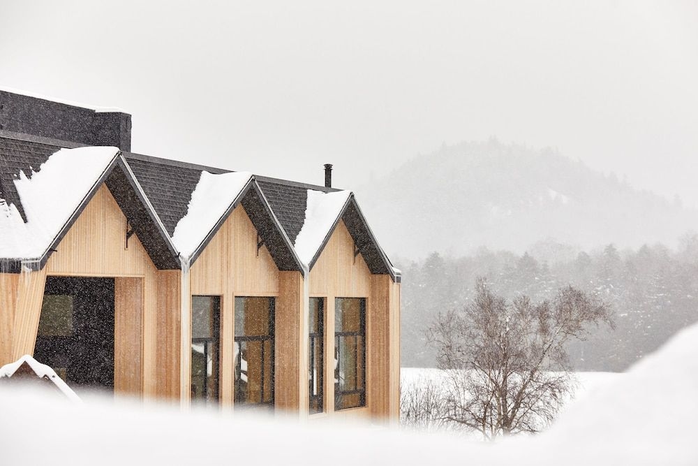 Lake Placid Summit Hotel / Resort and Suites2