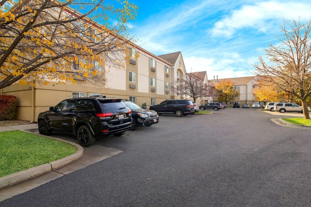 Hawthorn Suites by Wyndham Salt Lake City - Fort U1
