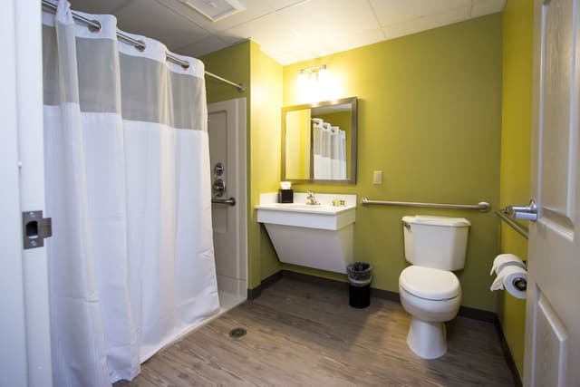 Room, 2 Queen Beds, Accessible