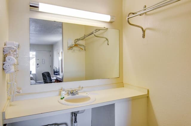 Standard Room, 2 Double Beds, Non Smoking