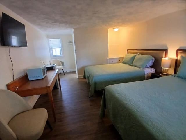 Standard Room, 2 Queen Beds