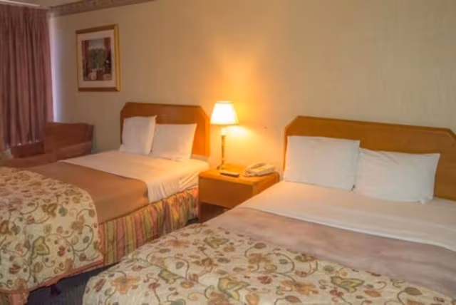 Standard Room, 2 Double Beds