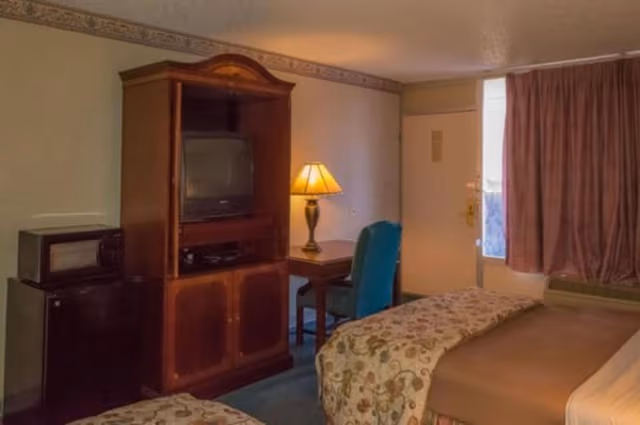 Standard Room, 2 Double Beds