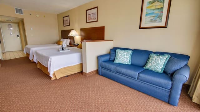 South Building - ADA Accessible Efficiency, Bayfront View, 2 Queen Beds & Sofa