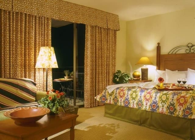 Standard Room, 1 King Bed, Non Smoking, Tower
