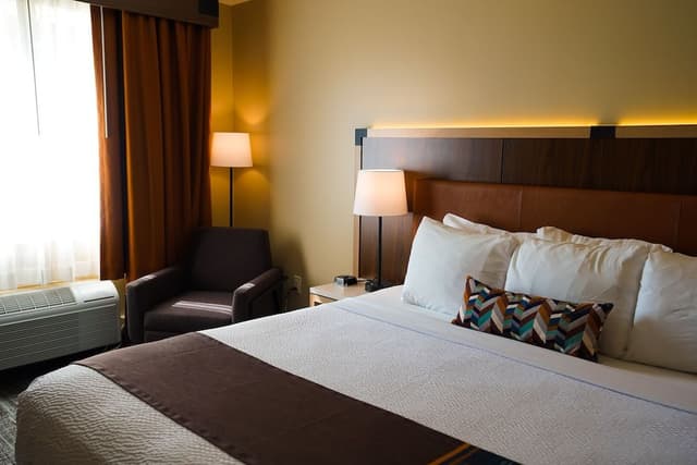 Standard Single Room