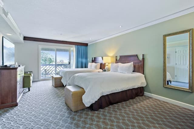 Deluxe Double Guestroom
