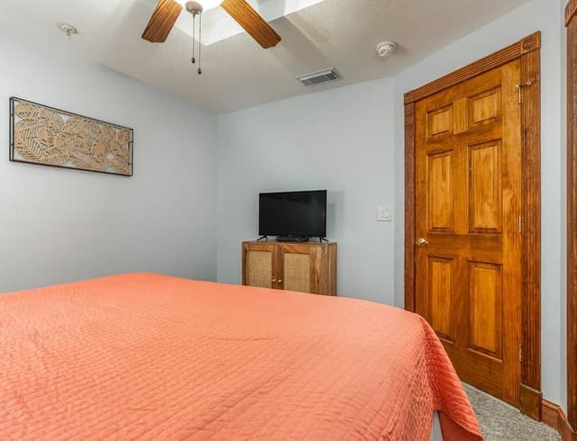 Condo, Multiple Beds, Pool Access, Beach View (#235 - No Pets)