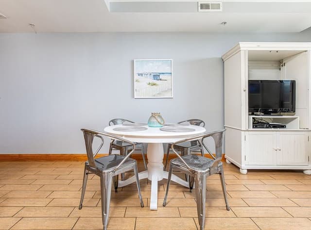 Condo, Multiple Beds, Pool Access, Beach View (#132 - Pets)