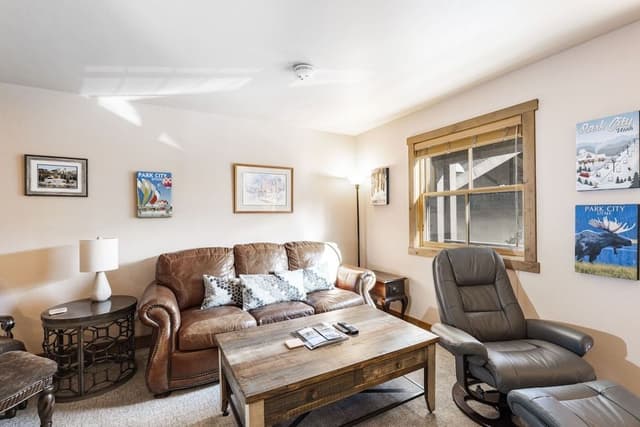 Condo, 1 Bedroom
