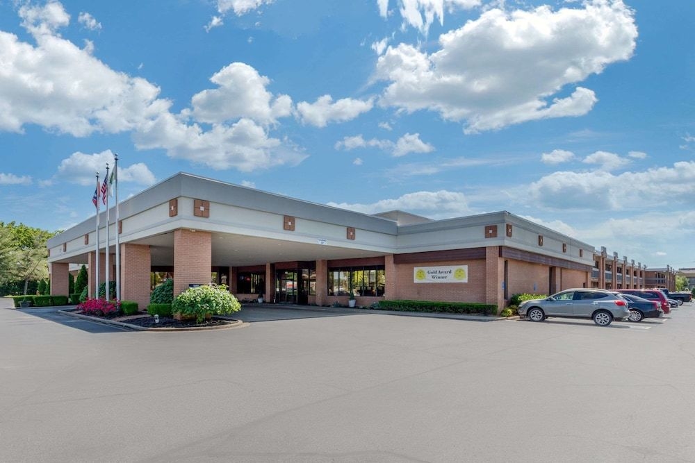 Quality Inn Exit 42