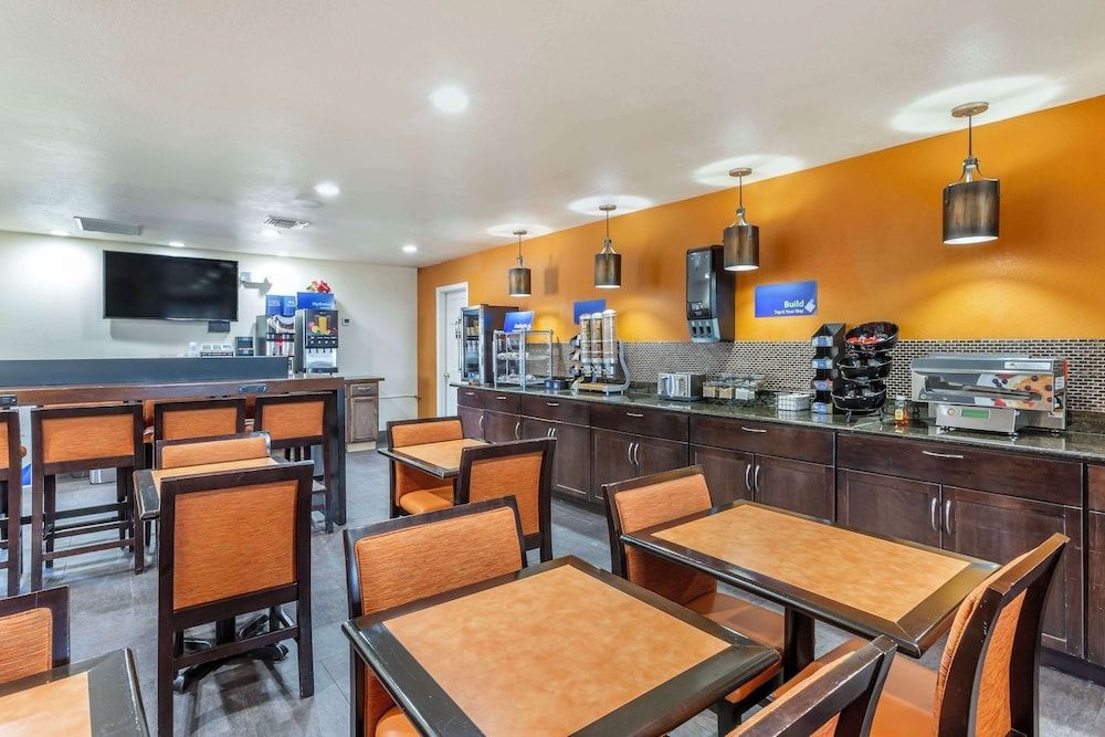 Best Western Arizonian Inn3