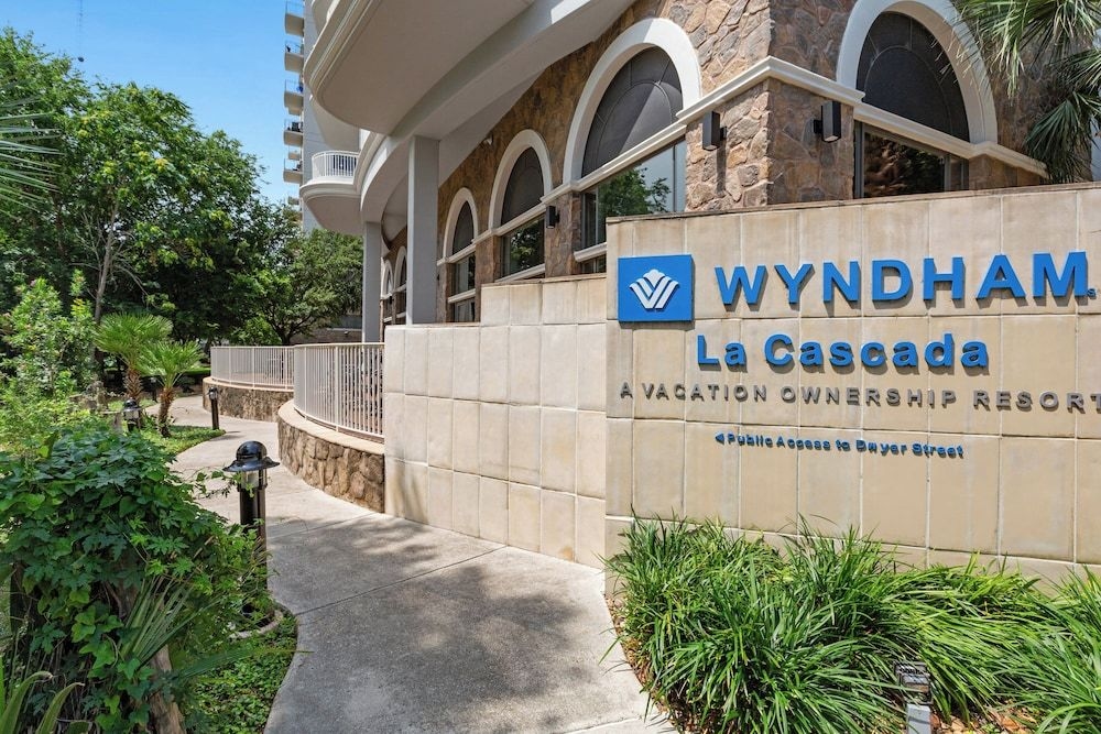Wyndham La Cascada1