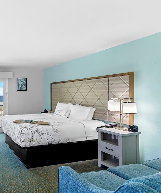 Deluxe Room, 1 King Bed