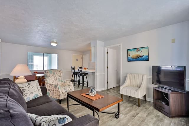 Suite, Kitchen, Oceanfront