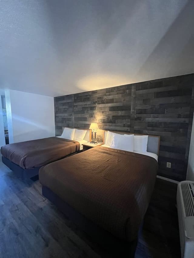 Standard Room, 2 Queen Beds, Non Smoking