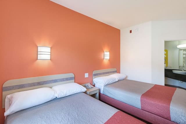Standard Room, 2 Double Beds, Non Smoking, Refrigerator