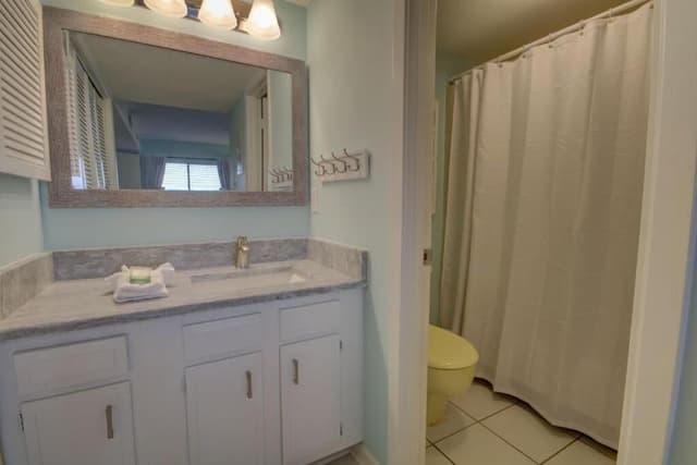 Condo, 2 Bedrooms, Patio, Courtyard View