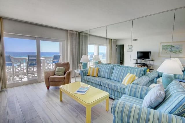 Condo, 2 Bedrooms, Patio, Courtyard View