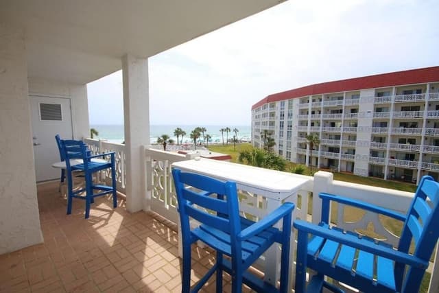 Condo, 2 Bedrooms, Patio, Courtyard View