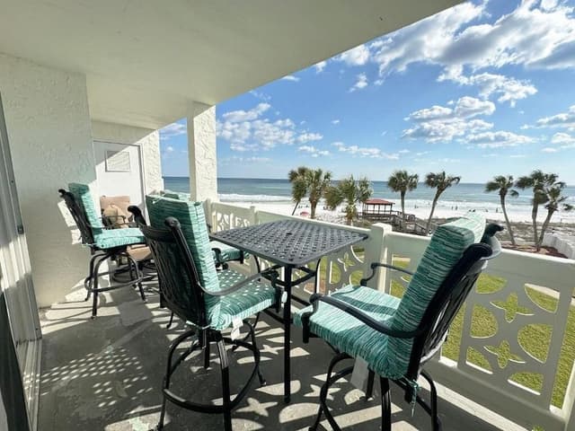 Condo, 2 Bedrooms, Patio, Courtyard View