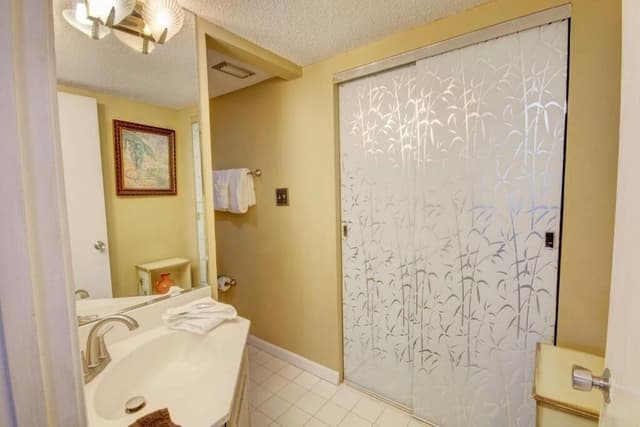 Condo, 2 Bedrooms, Patio, Courtyard View