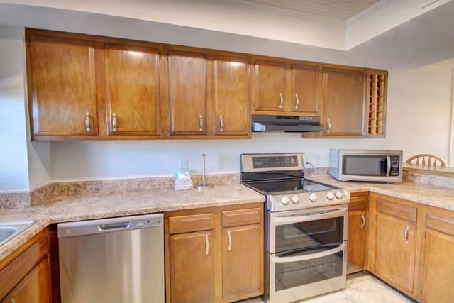 Condo, 2 Bedrooms, Patio, Courtyard View