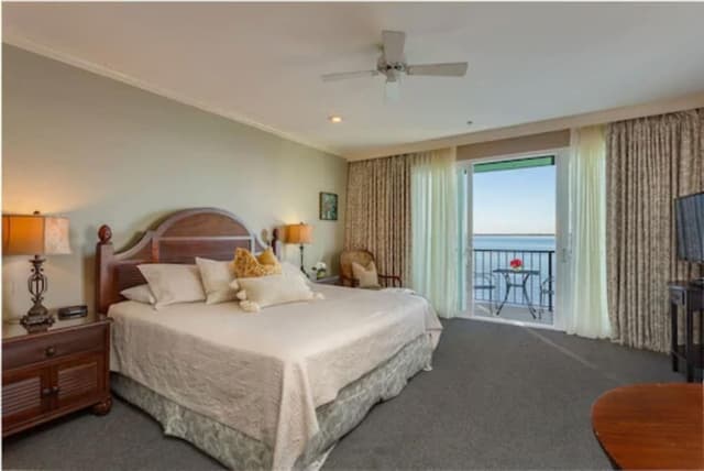 Studio, Multiple Beds (River Suite 305)