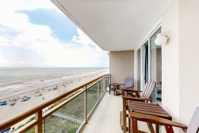 Condo, 3 Bedrooms (Beach View)