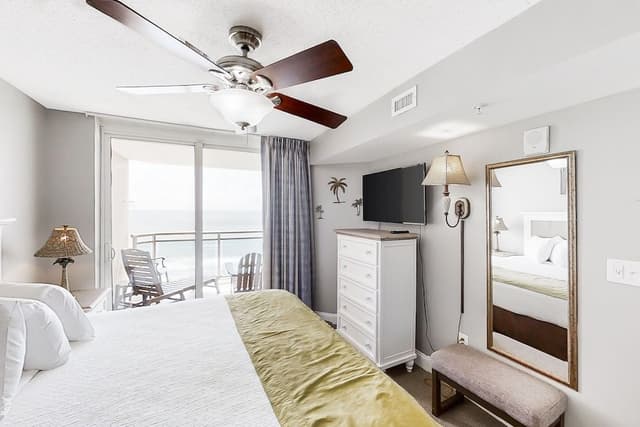 Condo, 3 Bedrooms (Beach View)