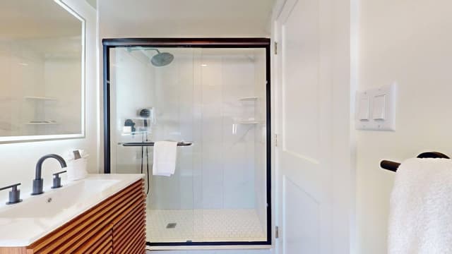 Family Apartment Lower