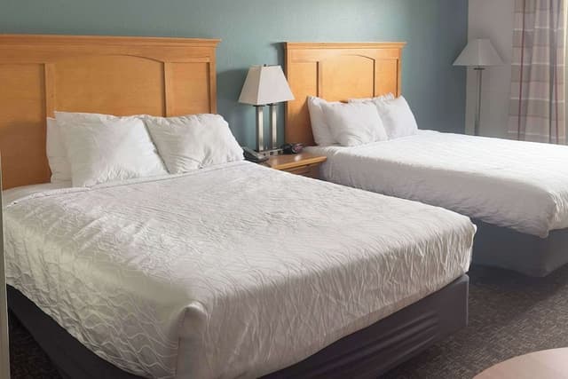 Room, 2 Queen Beds, Accessible, Non Smoking