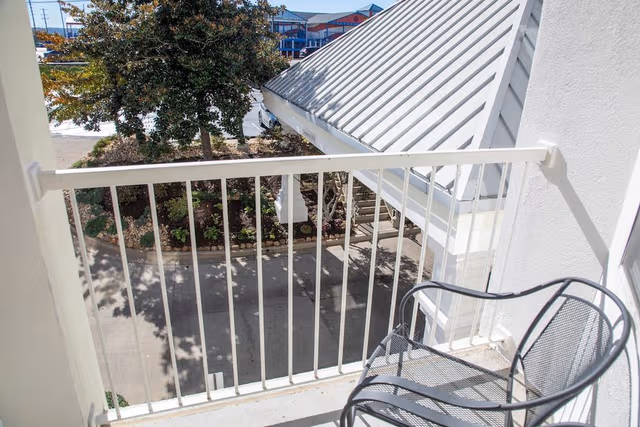 Deluxe Double Queen with Balcony