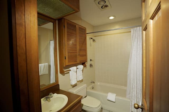 Traditional Townhome, 2 Bedrooms (Forest Cottage)