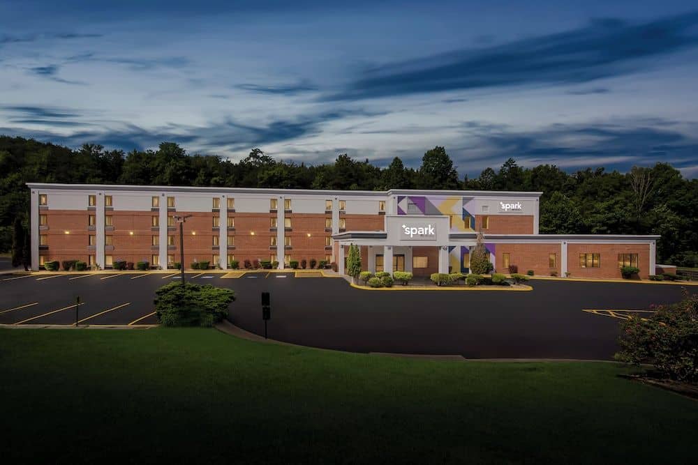 Quality Inn & Suites Lexington Quality Inn & Suites Lexington