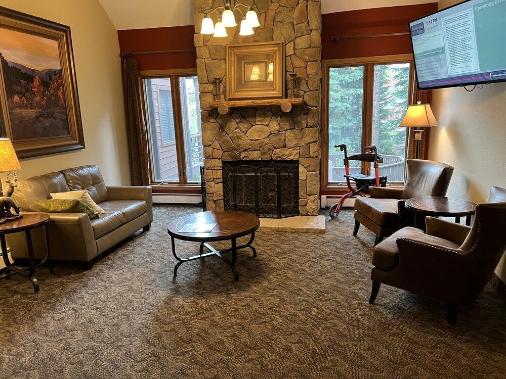 Wildwood Suites Condominiums4
