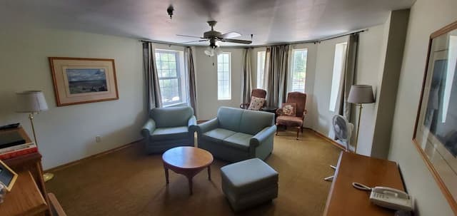 Family Suite, Multiple Beds, Balcony, Mountain View