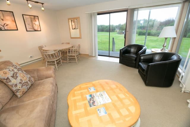 Deluxe Room, Multiple Beds, Kitchen, Pool View (1 Bedroom Dlx Unit-Room 112-No Pets)