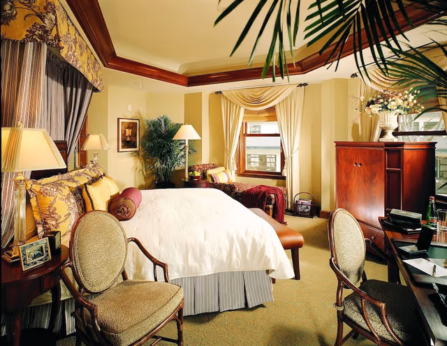 Deluxe Room, 1 King Bed