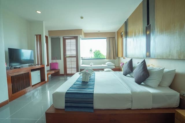 Grand Deluxe Family 2 rooms with connecting door