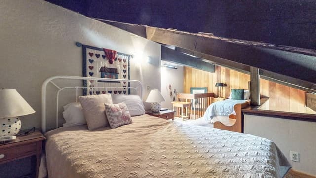 Condo, 1 Bedroom