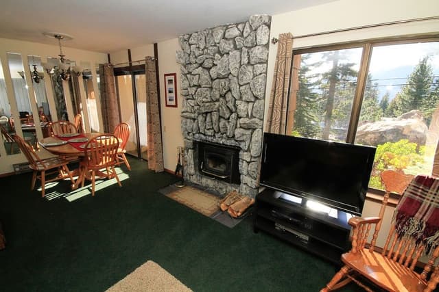 1-Bedroom Condo