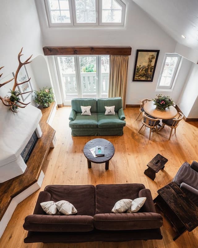 Vail Mountain 2 Bedroom Suite 1 King and 2 Doubles Bi Level