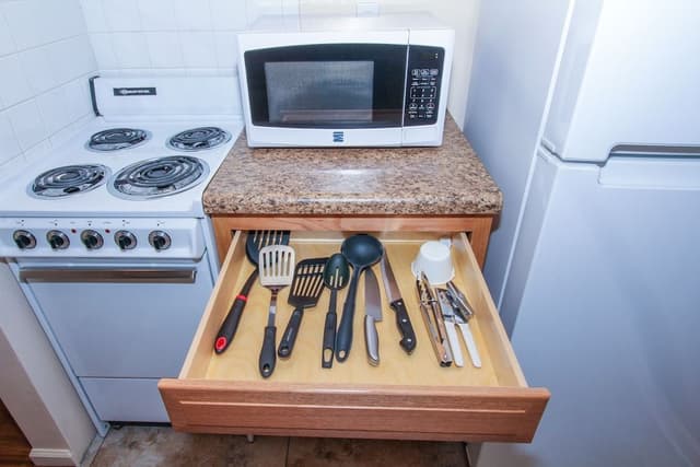 Standard Queen Suite, 1 Bedroom, Full Kitchen