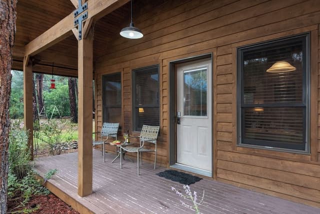 Cabin with Gas Fireplace - Cabin 304