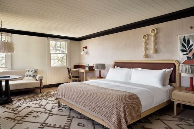 Standard Room, 1 King Bed (Kelley House)