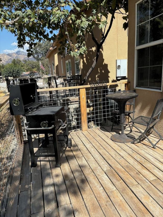 Family Cabin, River Front, River View, Deck #7