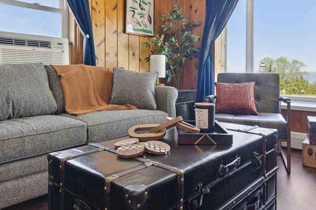 Bay Inn Cabin